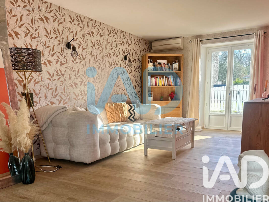 Photo 1 - Maison à BREUILLET