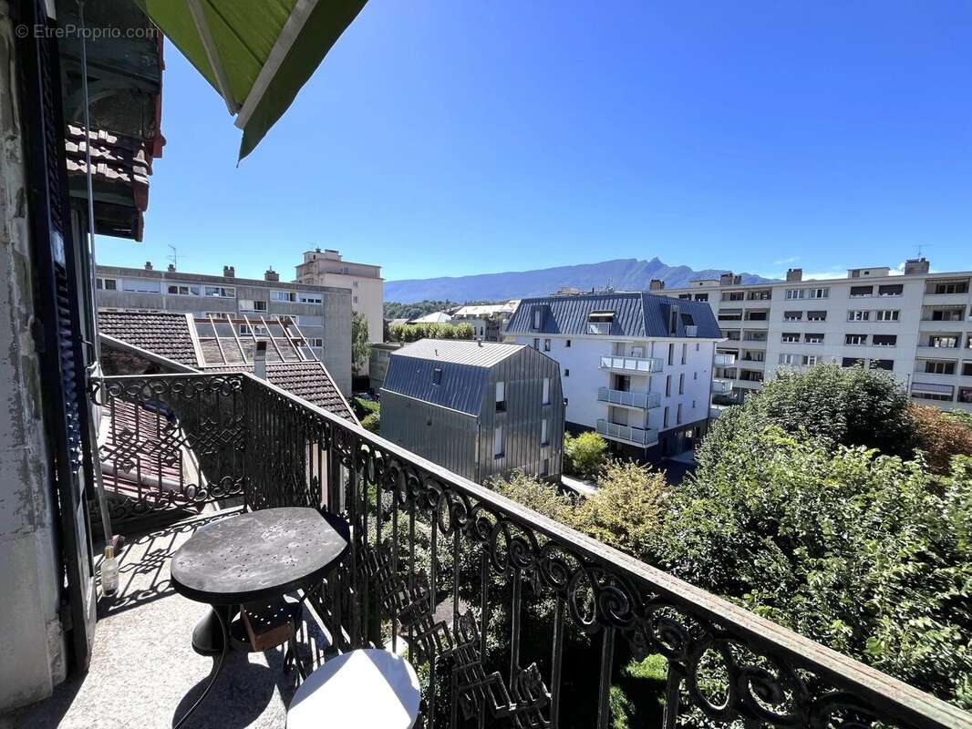 Appartement à AIX-LES-BAINS