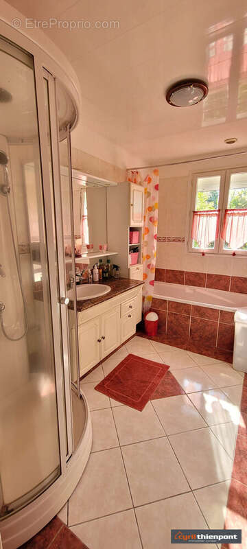 Maison à HUCHENNEVILLE