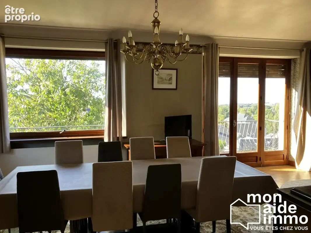 Maison 6 pièces 147 m² à vendre à Baraqueville (12160) - photo 2