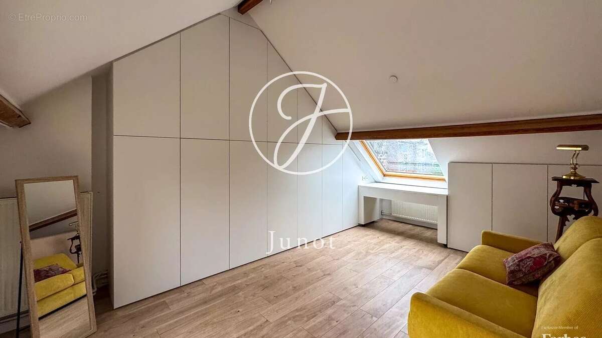 Appartement à LA MADELEINE