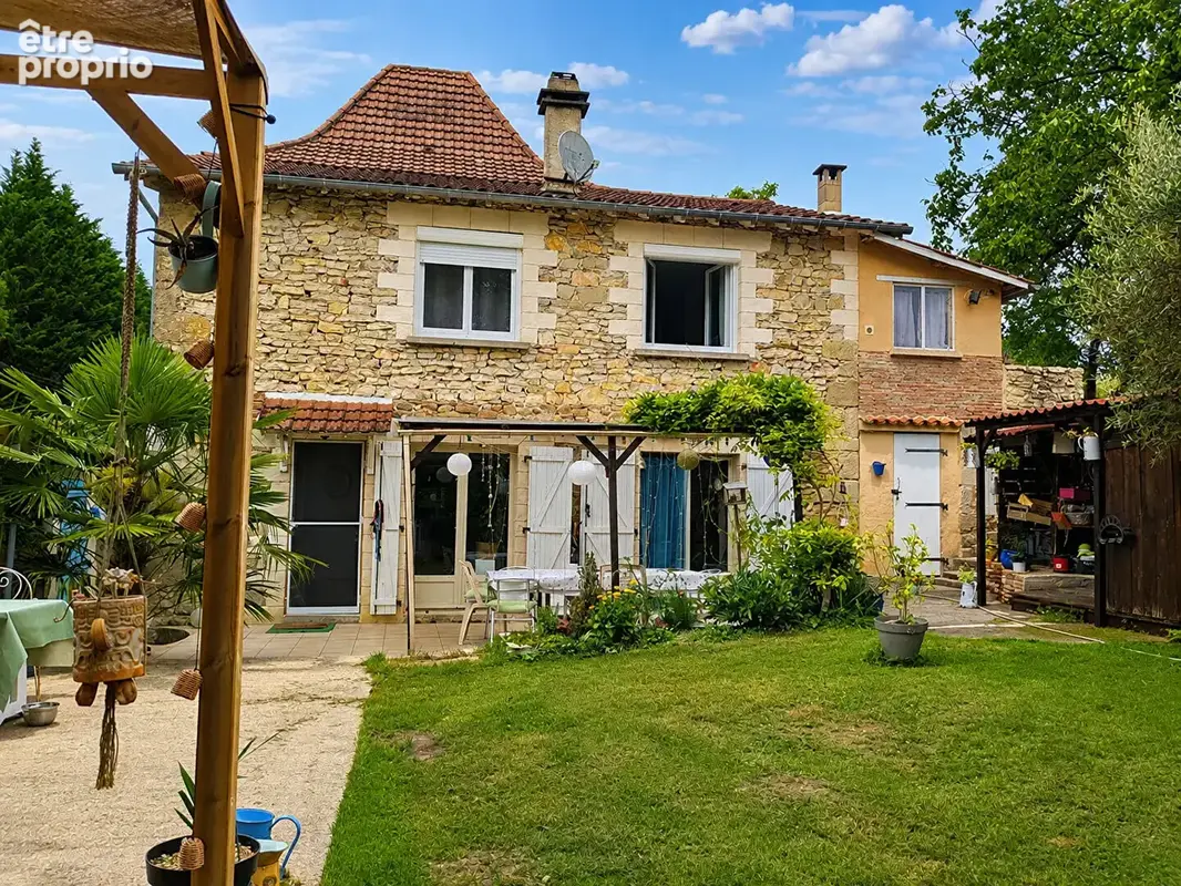 Maison à FIGEAC