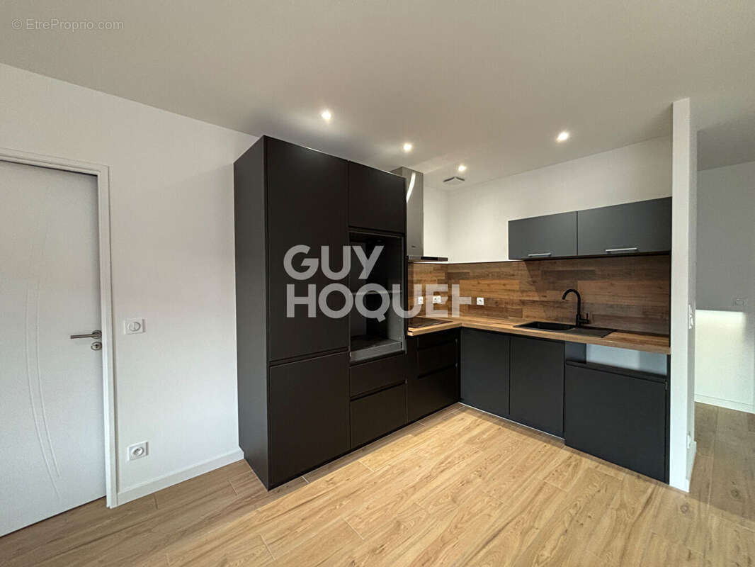 Maison à ONESSE-ET-LAHARIE