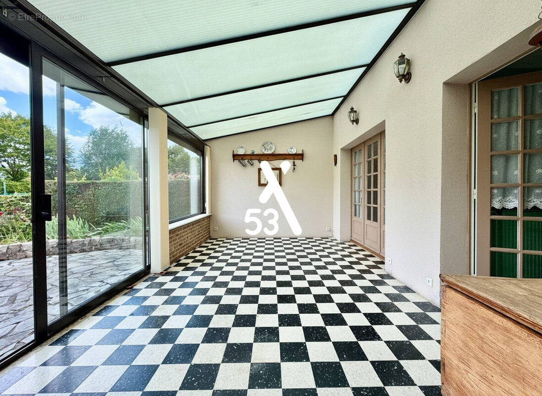 Maison à ARQUES