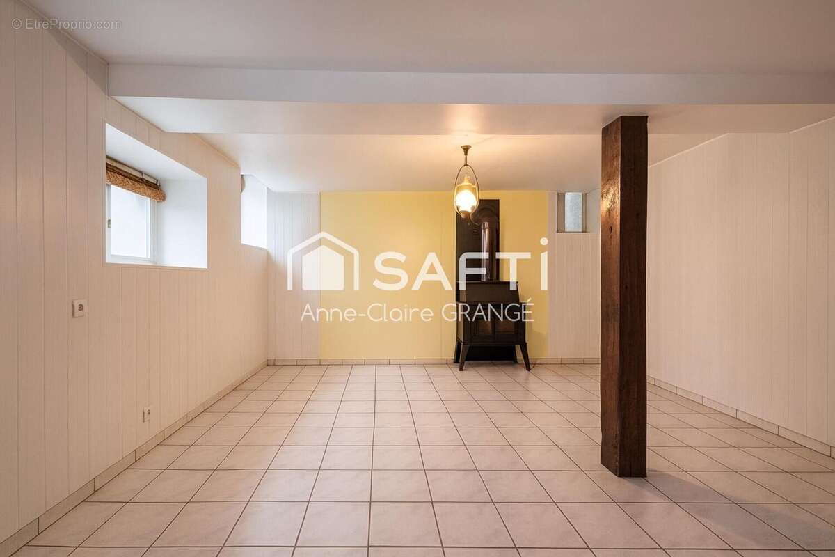 Photo 6 - Maison à SAINT-LEONARD-DES-BOIS