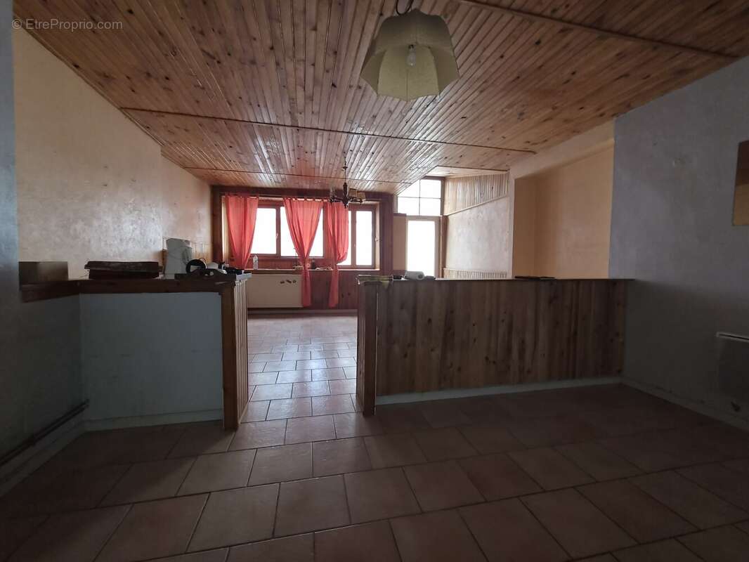 Maison à CHATEAU-SALINS