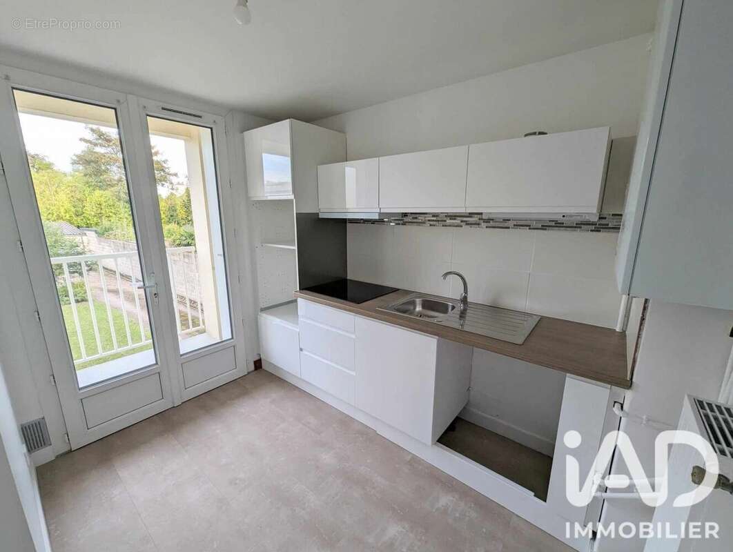 Appartement 55 m² à Caen  - photo 4