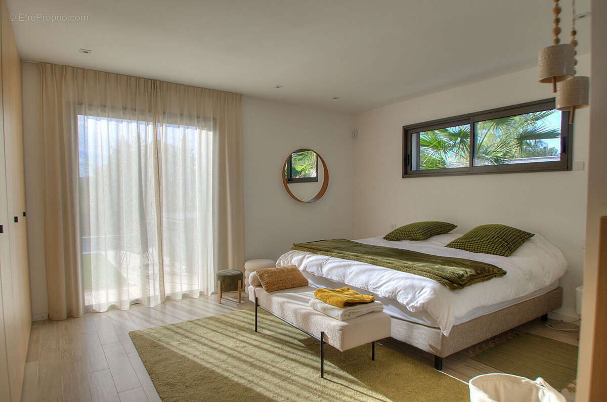 Maison à SAINT-RAPHAEL