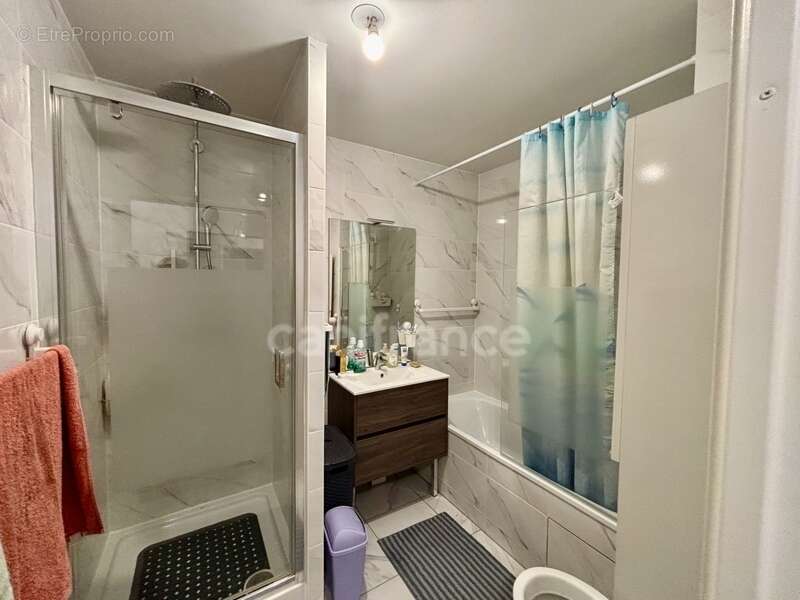 Appartement à LE BLANC-MESNIL