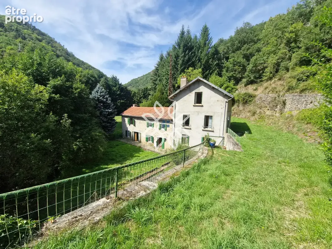 Maison à FERRIERES-SAINT-MARY