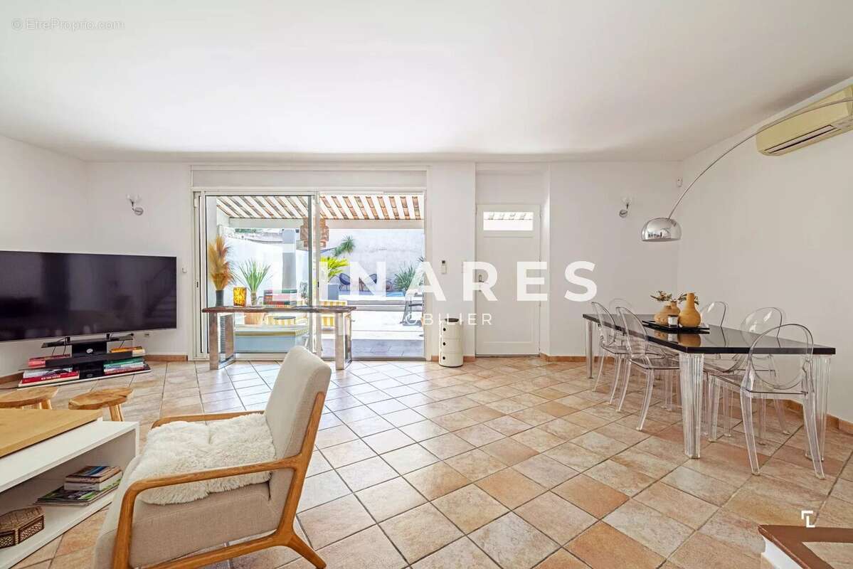 Maison à MARSEILLE-9E