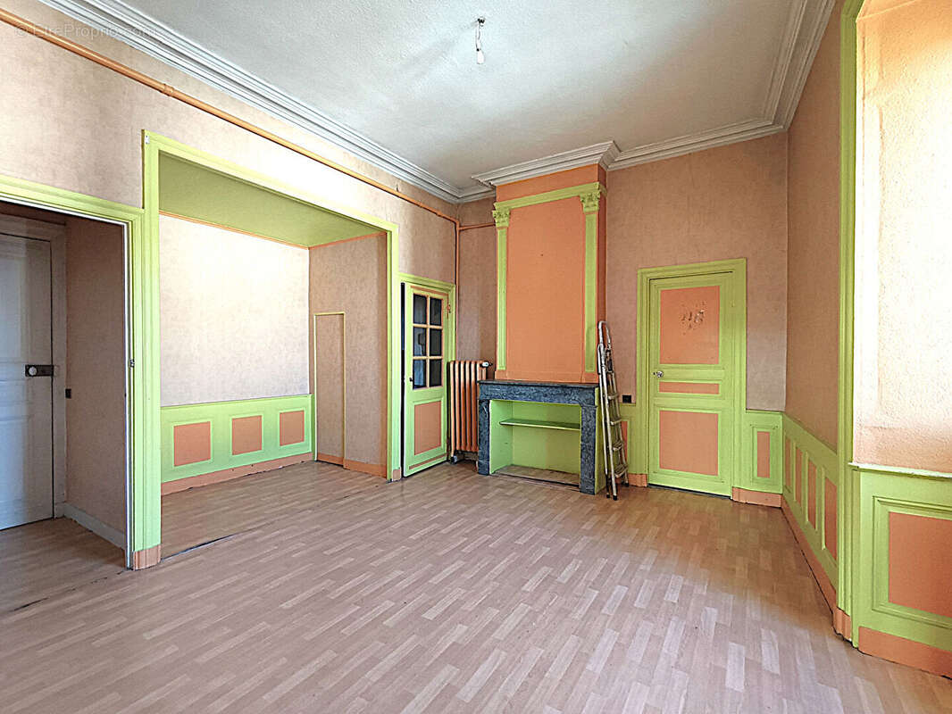Appartement à POLIGNAC