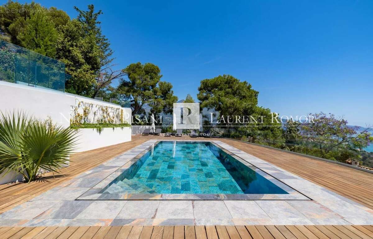 Maison à ROQUEBRUNE-CAP-MARTIN