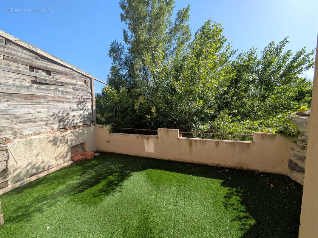 Rodes - maison de village avec garage et terrasse - photo 4
