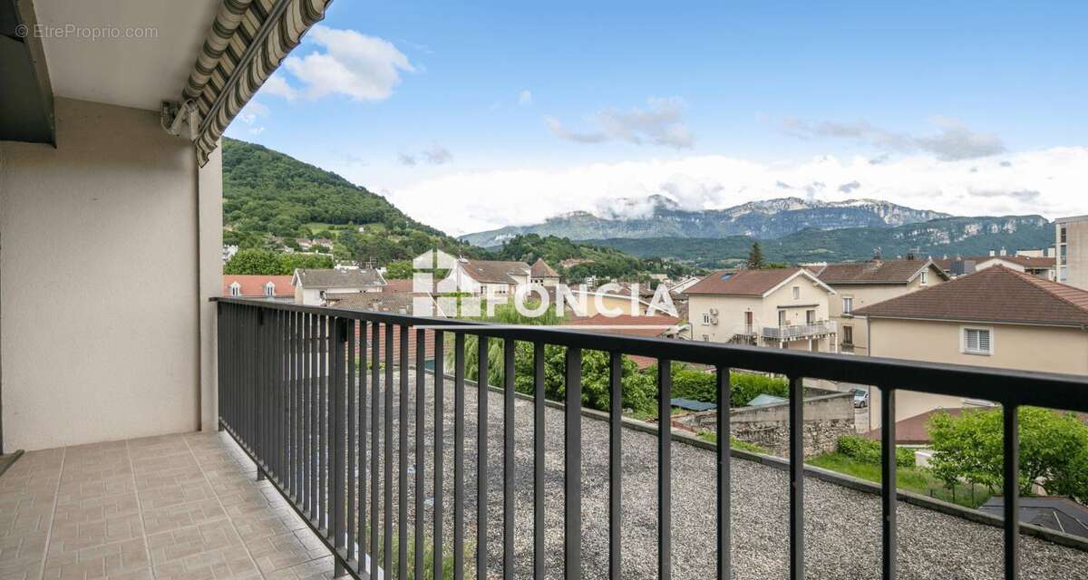 Appartement à VOIRON