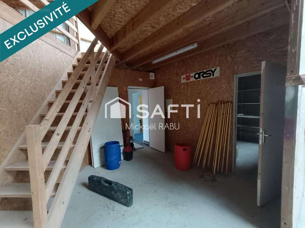 Photo 7 - Commerce à JANS