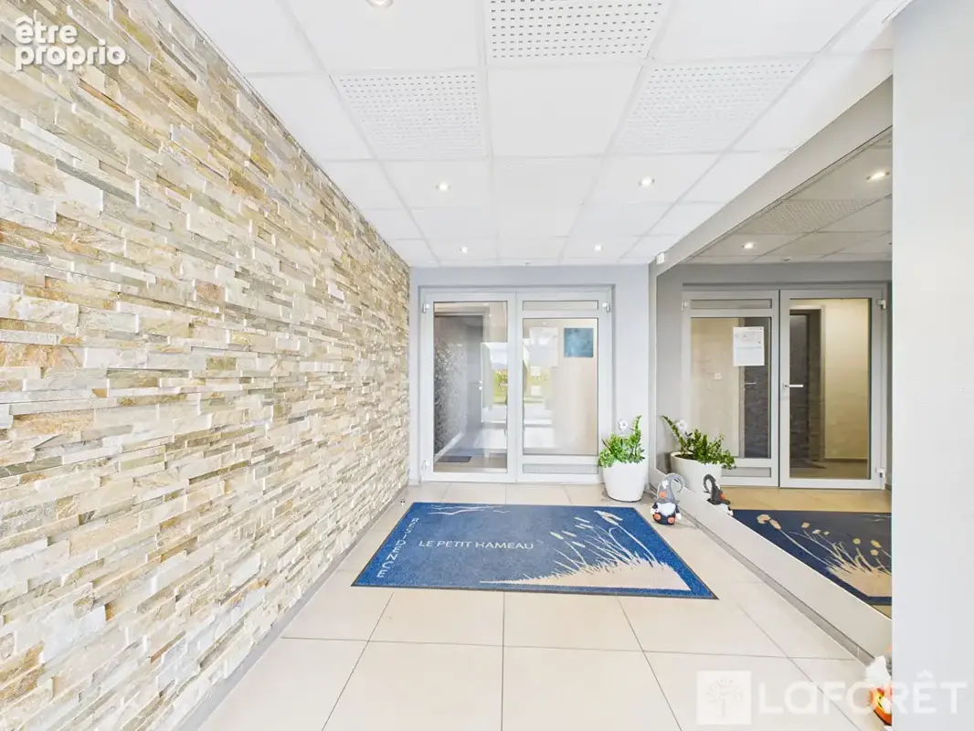 Appartement Rosenau 3 pièces meublé de 68.69 m² - photo 3