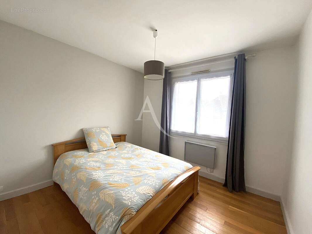 Maison à VITRY-AUX-LOGES