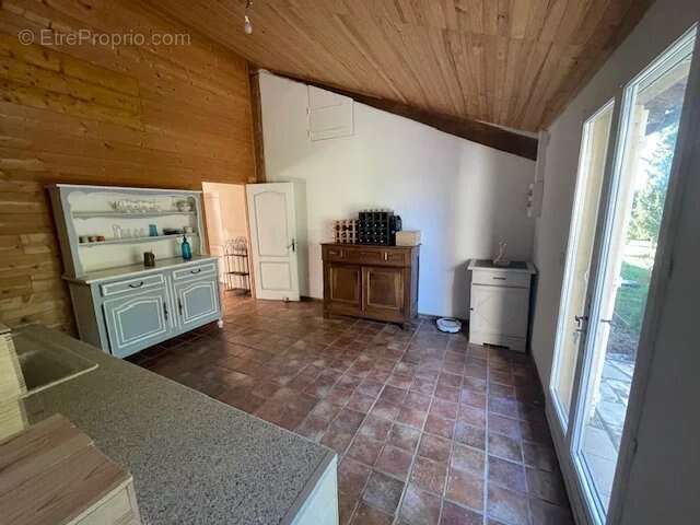 Maison à LUPPE-VIOLLES