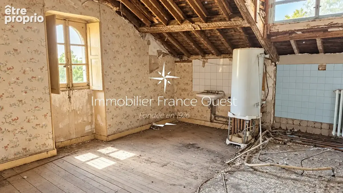 Maison de maître à rénover avec dépendances   Aux portes de Sablé-sur-Sarthe - photo 6