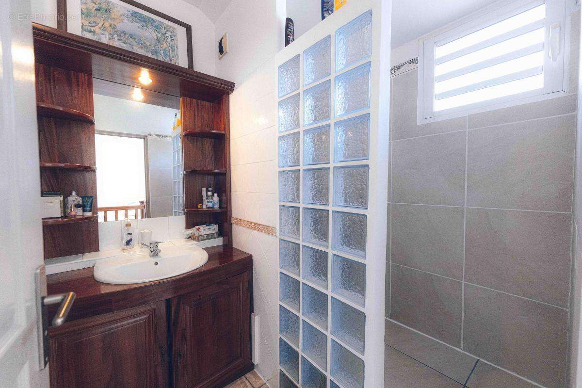 Appartement à SAINT-PIERRE