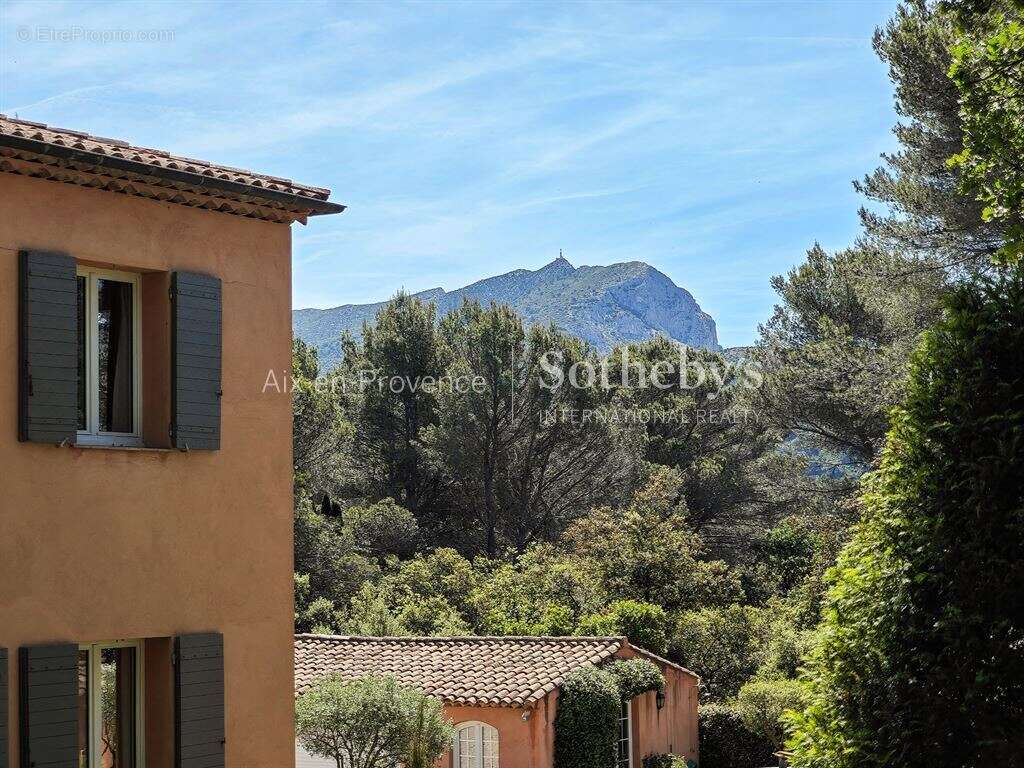 Maison à SAINT-MARC-JAUMEGARDE
