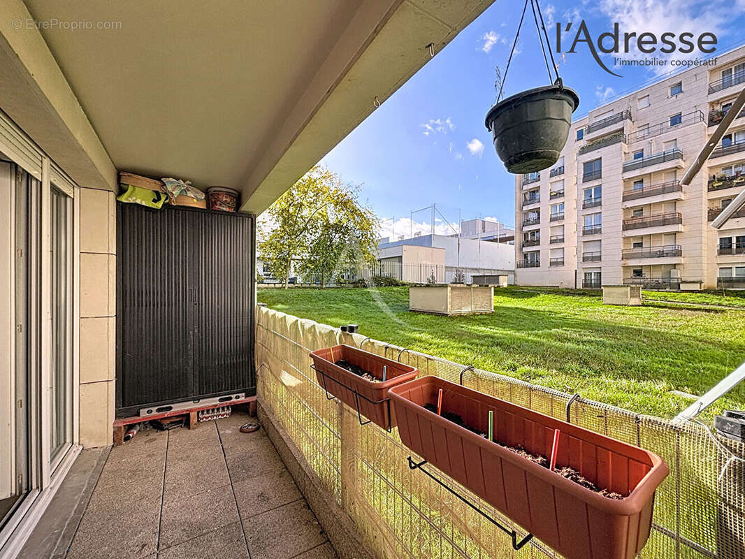 Appartement à SURESNES