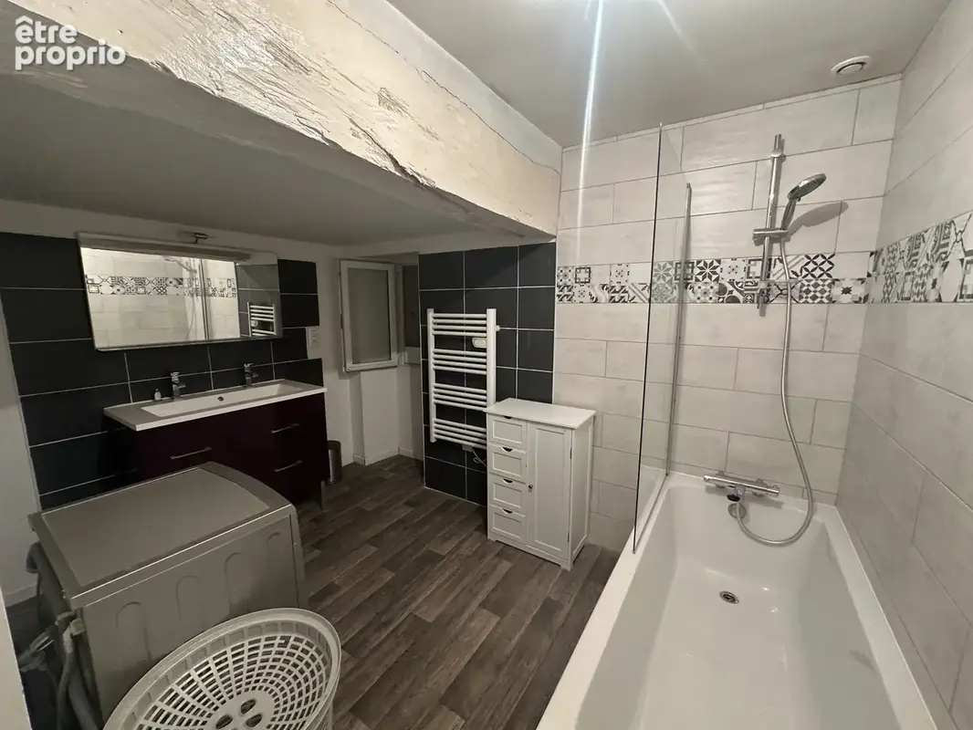 Miramont Appartement de type 3 avec possibilité de logement ou commerce en rez-de-chaussée - photo 2