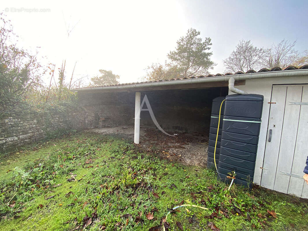 Maison à SAINT-MICHEL-EN-L&#039;HERM