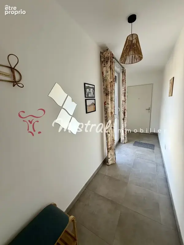 Aigues mortes appartement recent 2 chambres, terrasse, parkings vue camargue - photo 7