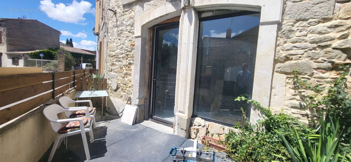 Grande maison de village avec cour à 5 mn de Carcassonne - photo 2