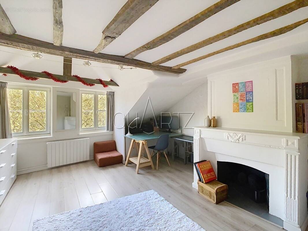 Appartement à VERSAILLES