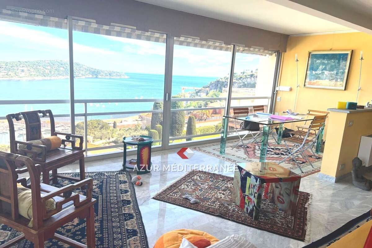 Appartement à VILLEFRANCHE-SUR-MER