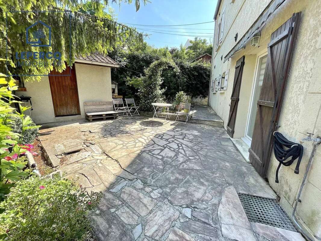 Maison à CREPY-EN-VALOIS