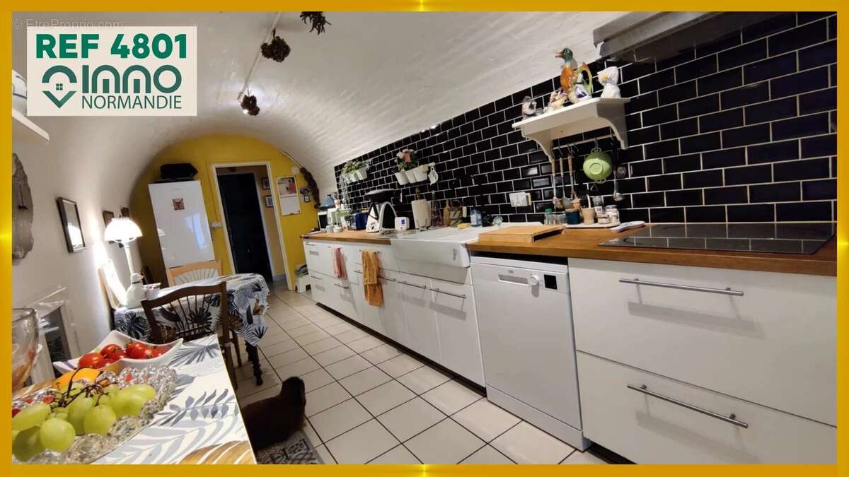 Appartement à BRIONNE