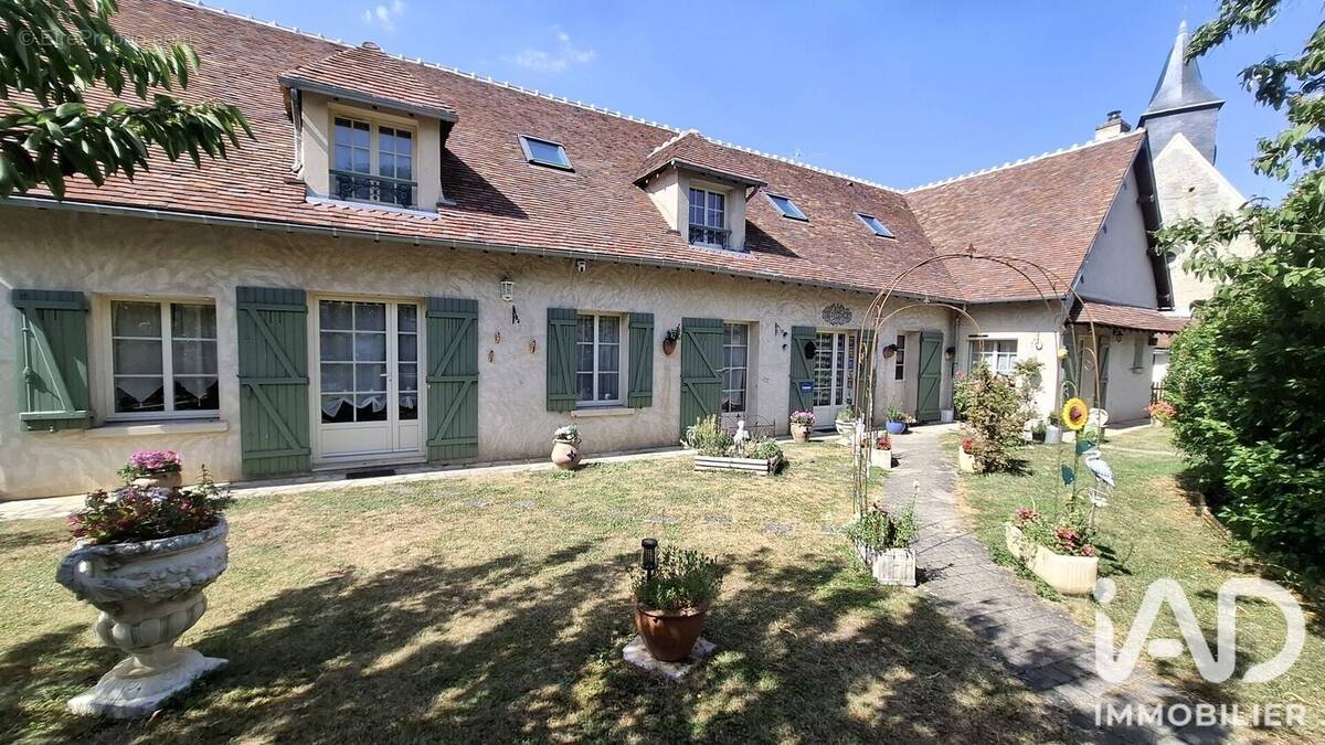 Photo 1 - Maison à ECLUZELLES