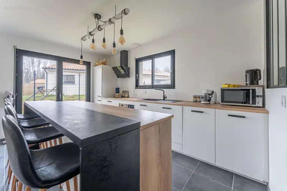 Maison à CASTELNAU-DE-MEDOC