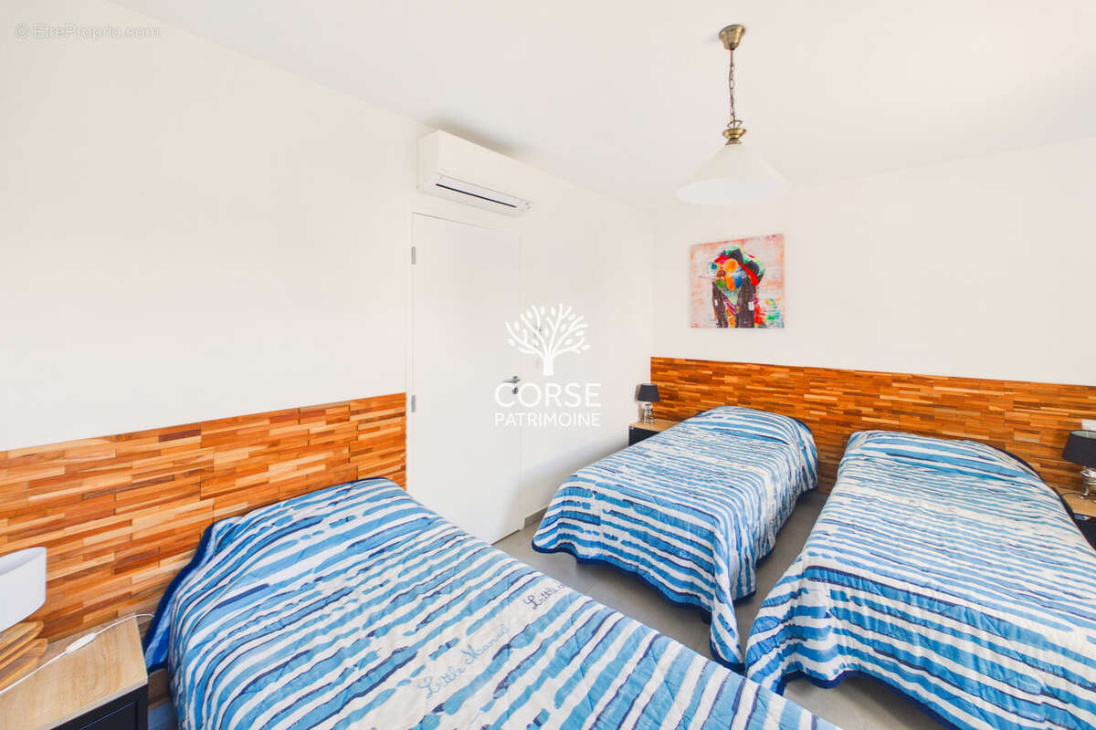 Appartement à LECCI