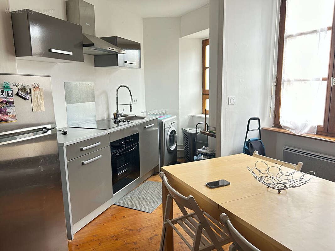 Appartement à vendre de 46 m², Intra-Muros, 2 chambres, à 50 mètres de la plage à pieds. - photo 10