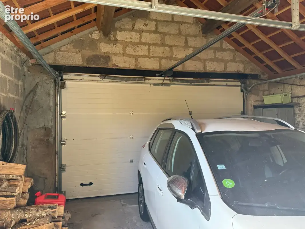 Auv 1234 : Maison rénovée avec jardin et garage à Marcillat, 641m2 - photo 33