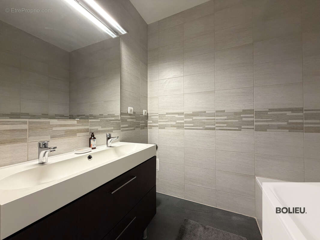 Appartement à ANNEMASSE