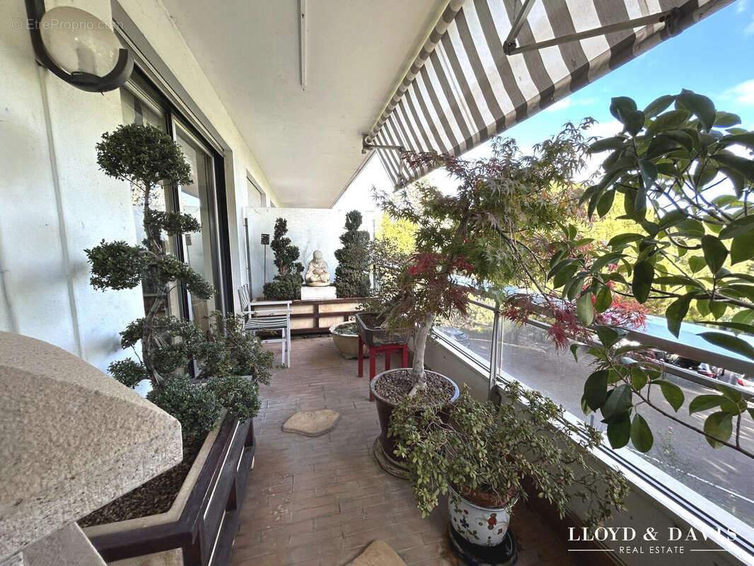 Appartement à MARSEILLE-8E