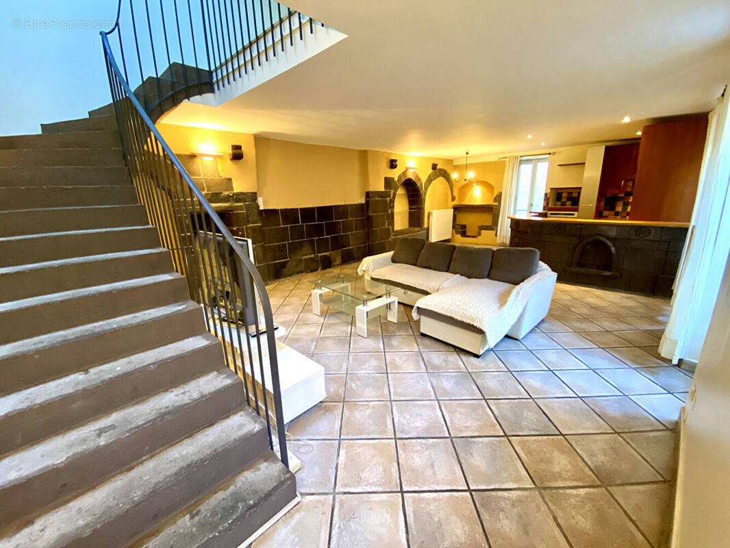 Maison à CLERMONT-FERRAND