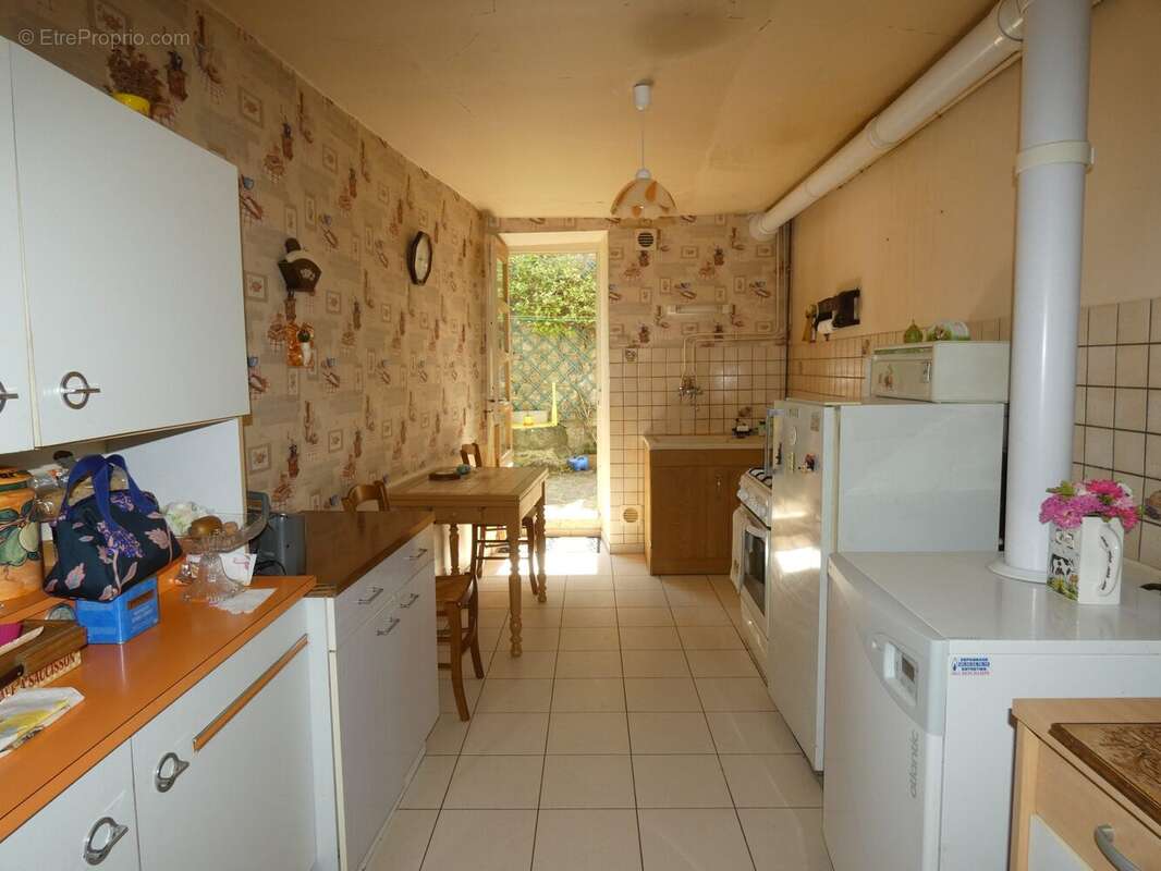 Maison à CHENERAILLES