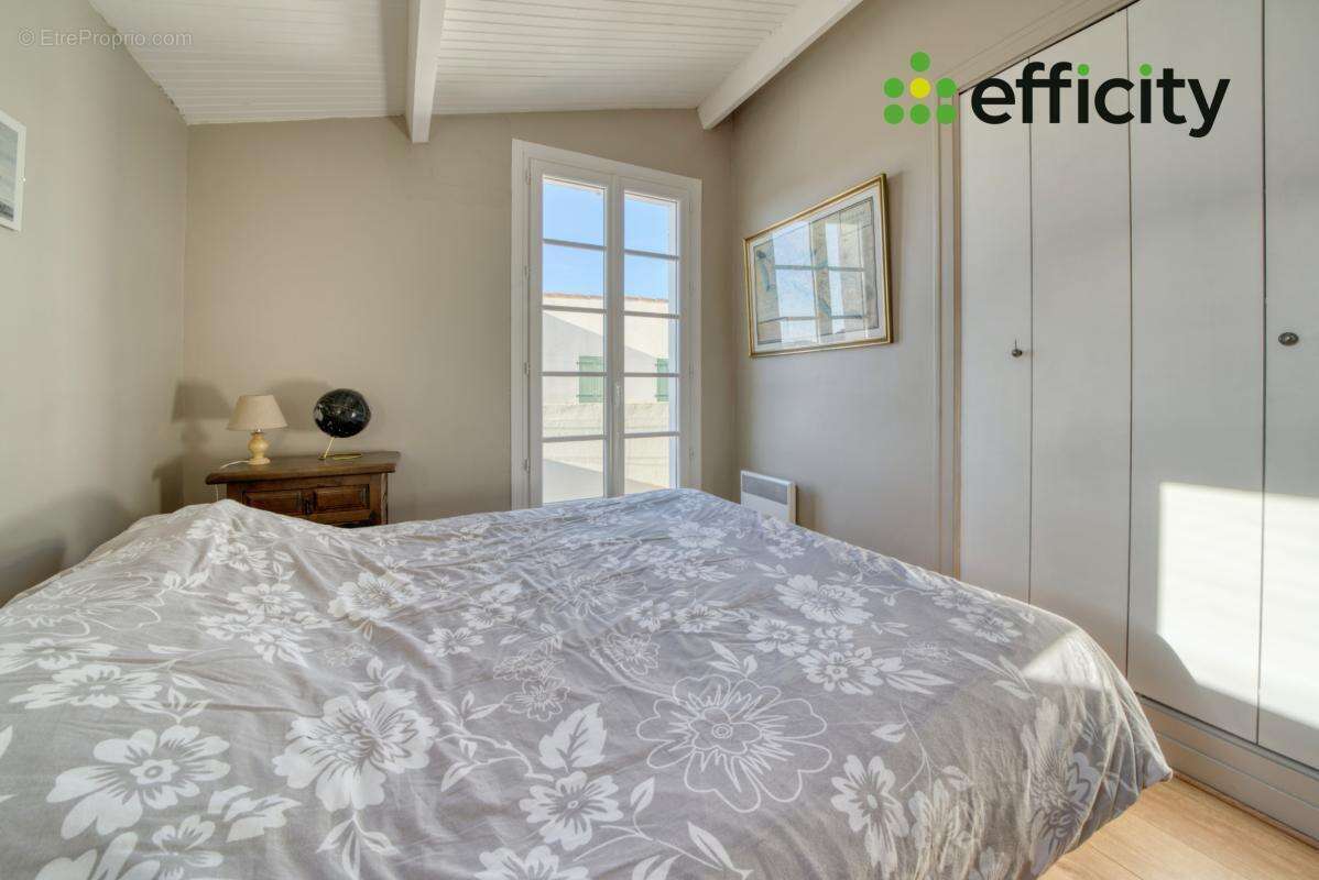 Appartement à SAINT-MARTIN-DE-RE