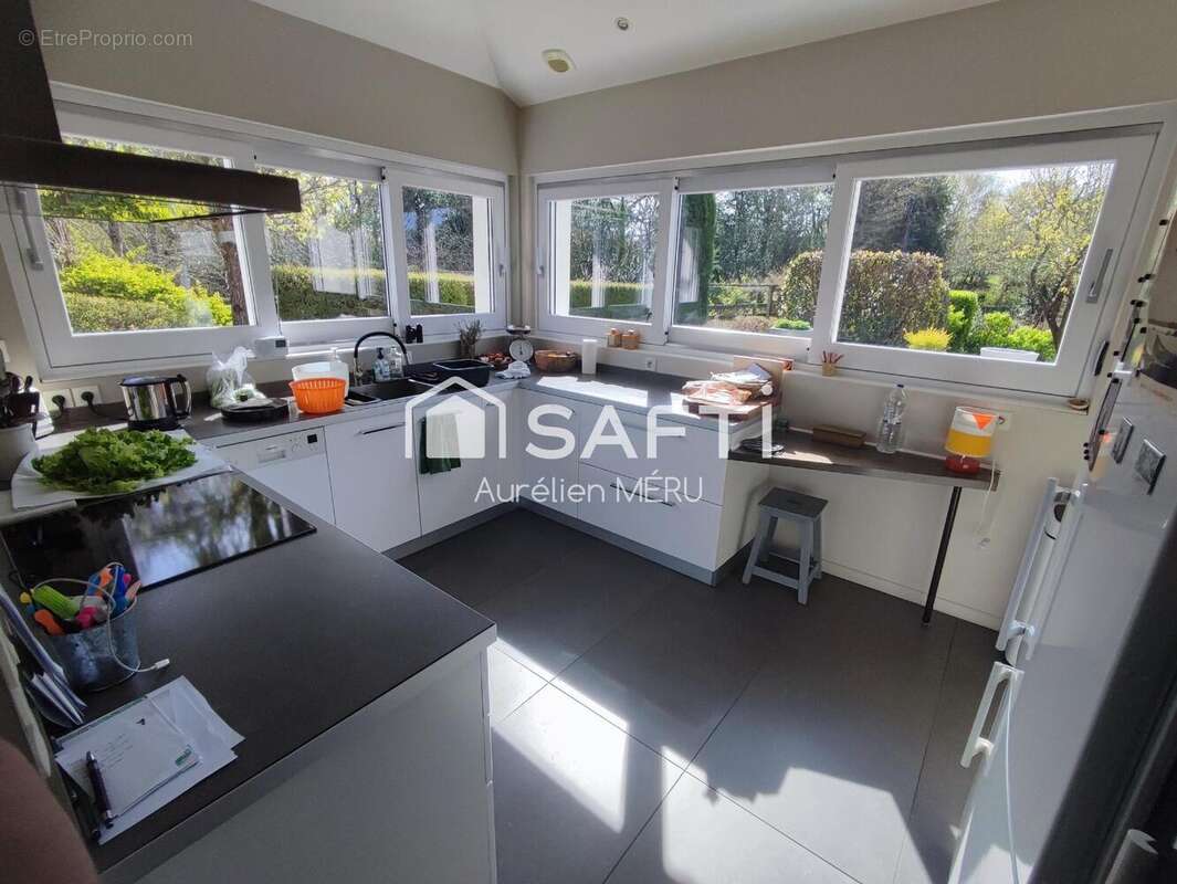 Maison 154 m² à Saint-Philibert  - photo 2