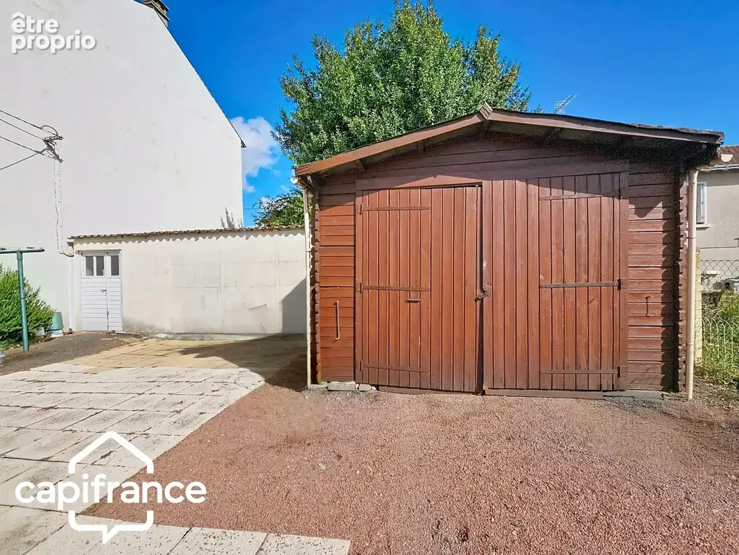 Maison de plain-pied 56 m² – 2 chambres – garage et dépendance – terrain 336 m² – Thouars - photo 9