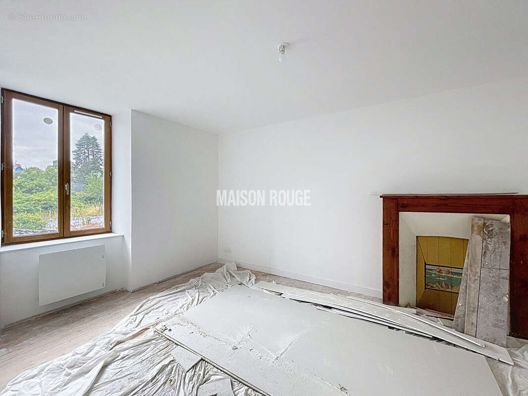 Maison à SAINT-PIERRE-DE-PLESGUEN