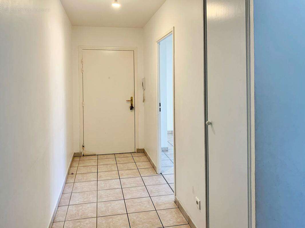 Appartement à LA TOUR-DU-PIN
