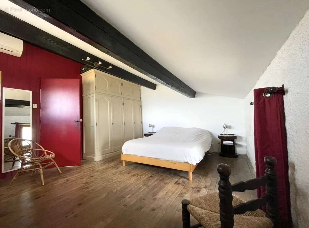 Maison à BAGES